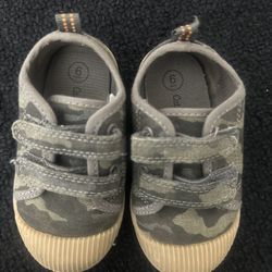 Cat And jack Toddler Size 6