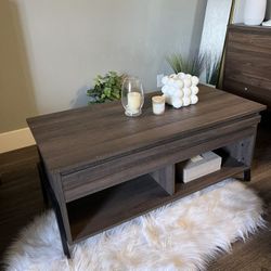 Coffee Table With Storage $60