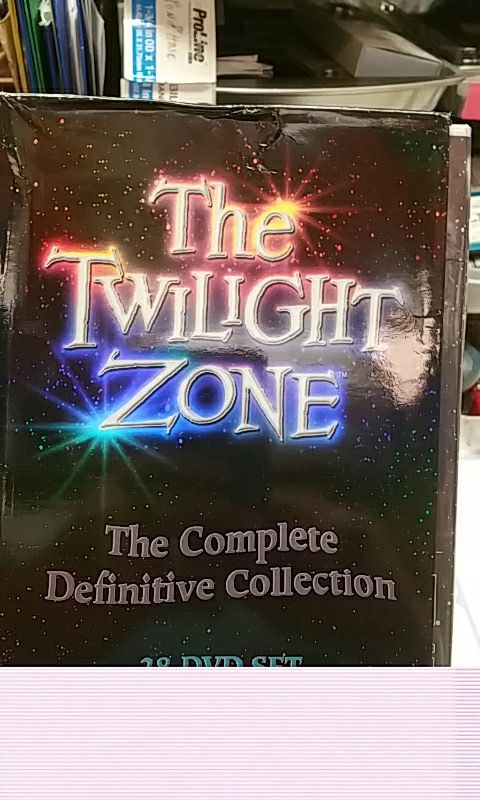 Twilight Zone The Complete definitive collection 28 DVDs