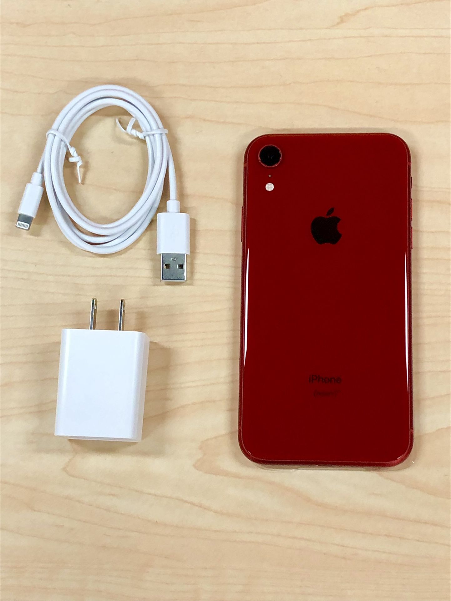 UNLOCKED RED iPHONE XR 64GB