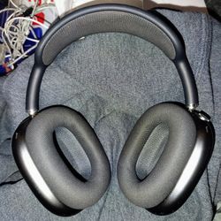 Apple Bluetooth Headphones