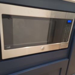 GE Café Microwave