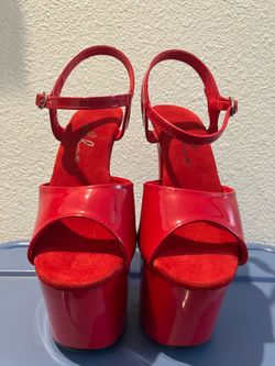 Size 6/36 Ellie platform shoes