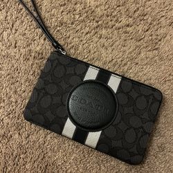 Coach Hand Wallet