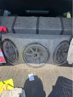 Kicker subwoofers