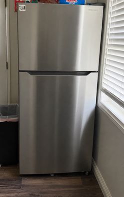 Insignia Fridge
