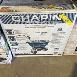 Chapin 82088B 80-Pound Professional Sure Spread Ice Melt and Salt Spreader with Baffles