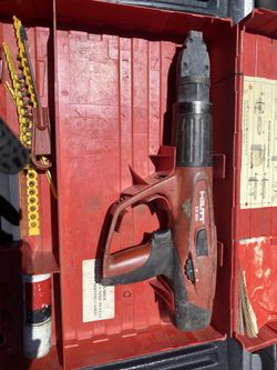 Hilti Fastener Powder Actuated Tool with shots and pins