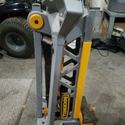 Rockwell table, post setter, with adjustments