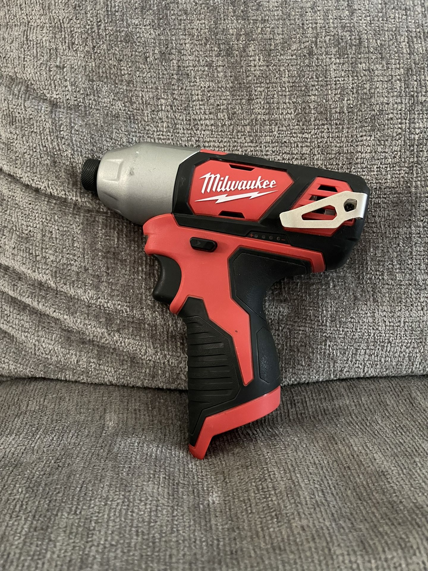 Milwaukee M12 1/4” Hex Impact