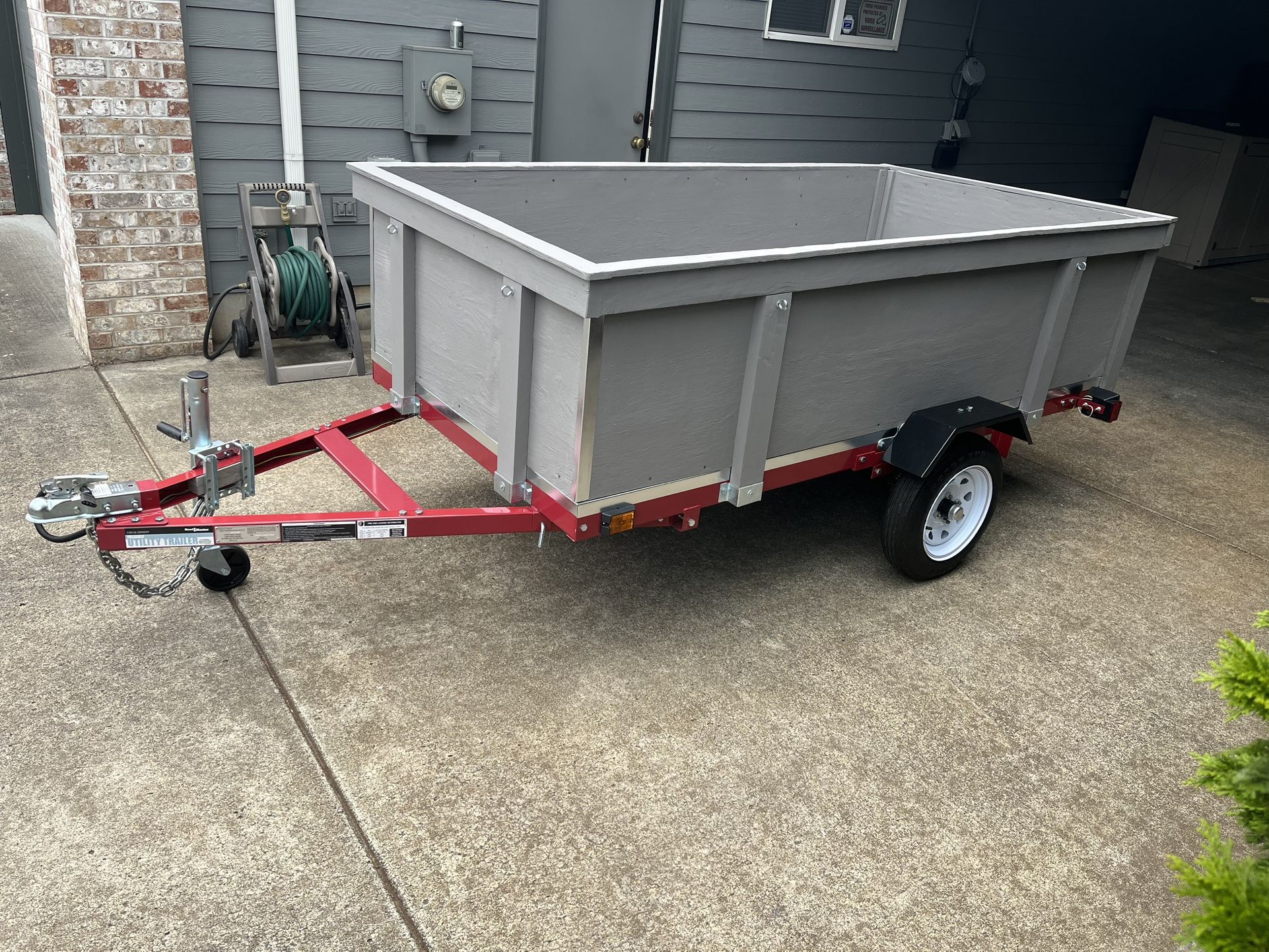 4x8 Utility Trailer - New - With Title ran