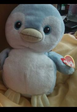 Ty Pluffies “Petey” the penguin plush.