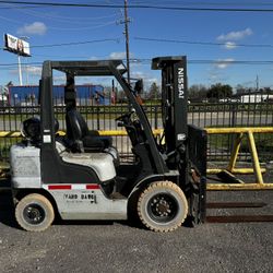 2012 Nissan MU1F2A25DV Forklift