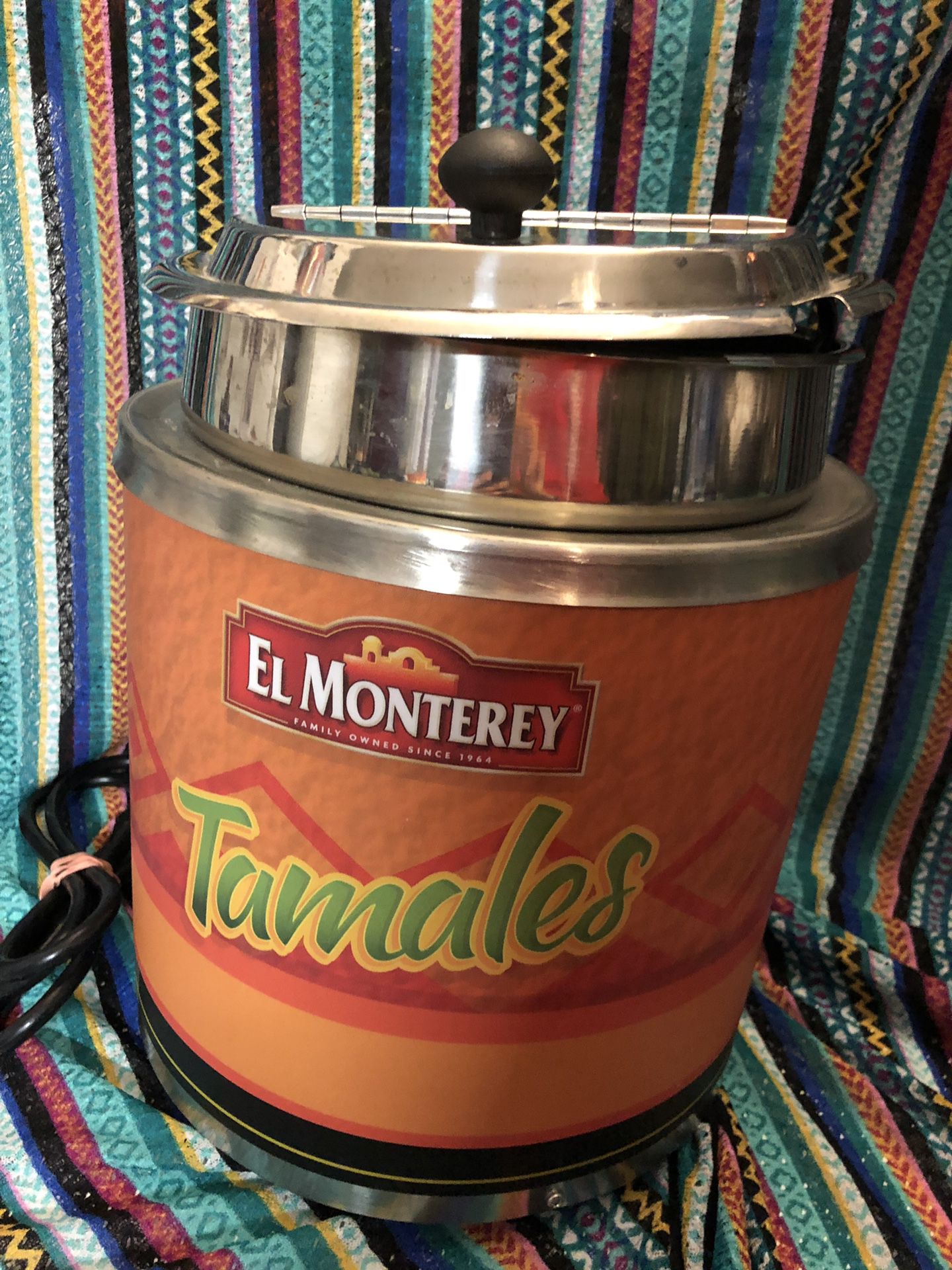 El Monterrey tamales Electric steamer pot