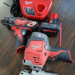 Milwaukee M12 Jig Saw Sawsaw Impact Drill Driver Battery Charger Tool Set