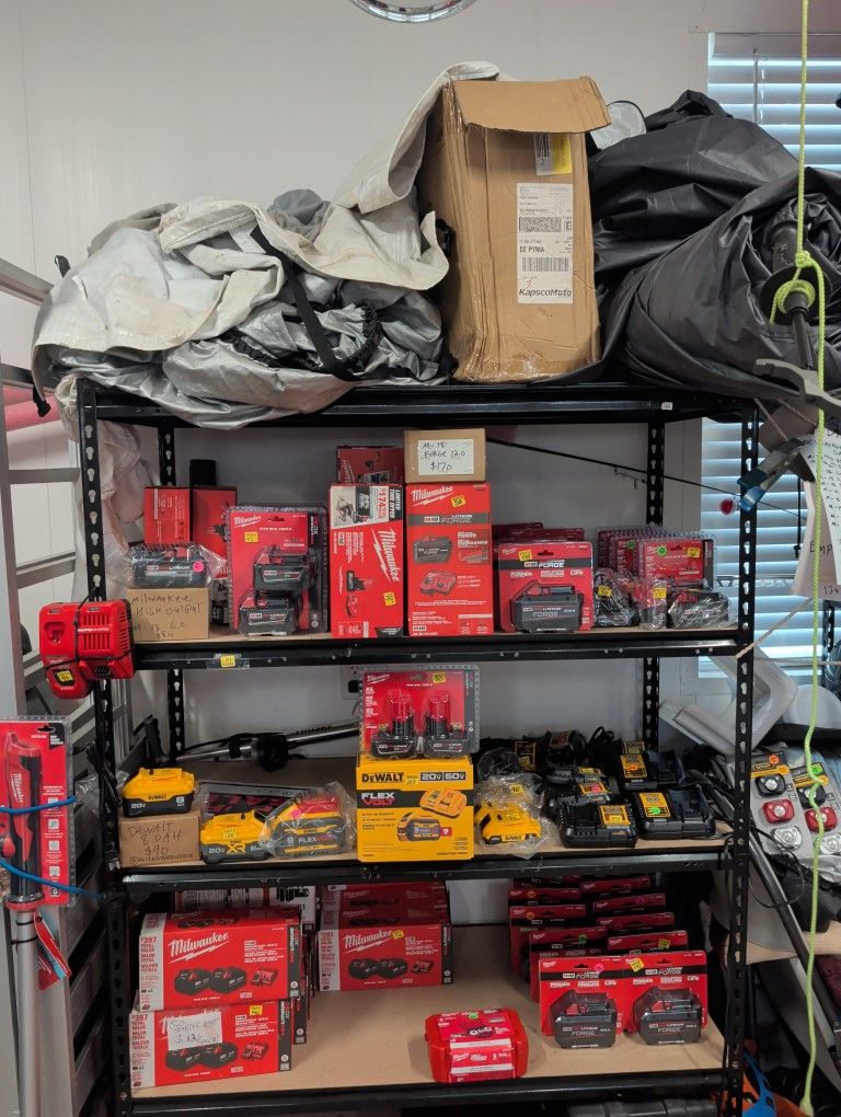 Milwaukee Battery (Big Sale )