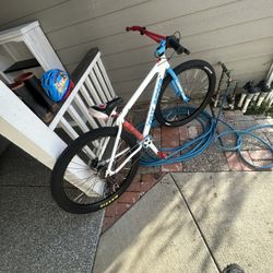 Mike Buff, Se Fast Ripper Read Description