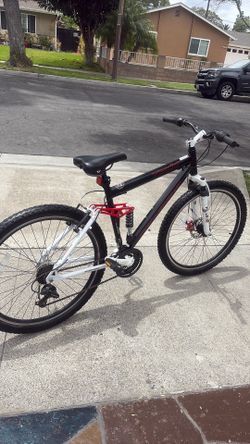 6061 Aluminum Genesis Mountain Bike
