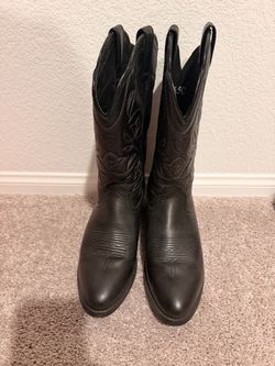 Women’s cowboy boots