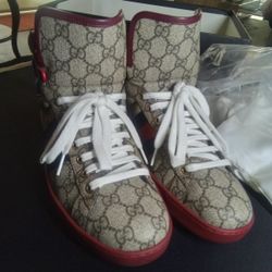 Gucci Shoes Size 9