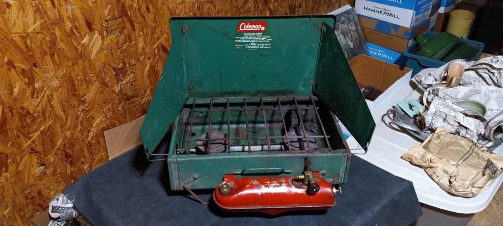 Coleman 2 Burner Stove