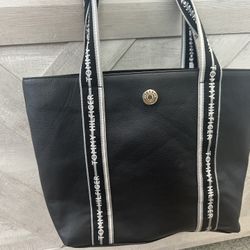 Tommy Hilfiger Purse