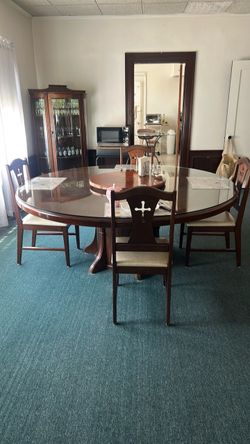 Round table