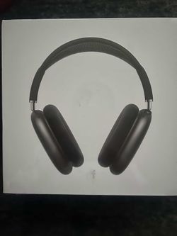 AirPods Pro max space gray