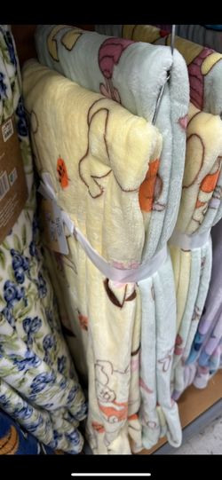 Winnie The Pooh Blanket Set 