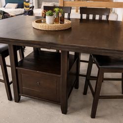 Solid Wood Expandable Dining Table 