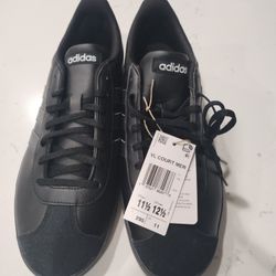 Mercedes AMG PETRONAS F1 Team × adidas VL Court