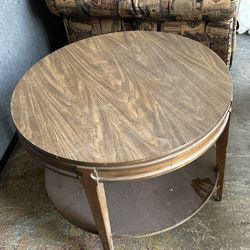 Table (WE DELIVER)