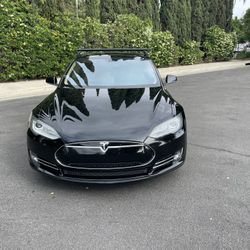 2013 Tesla Model S