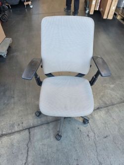 Steelcase Amia ergonomic office chair