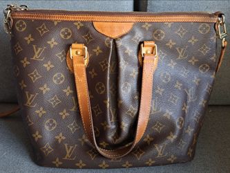 Purse in excellent  condition