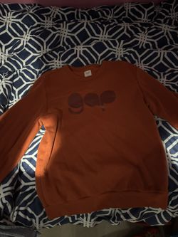 GAP Logo Crewneck Sweatshirt – Rust Orange
