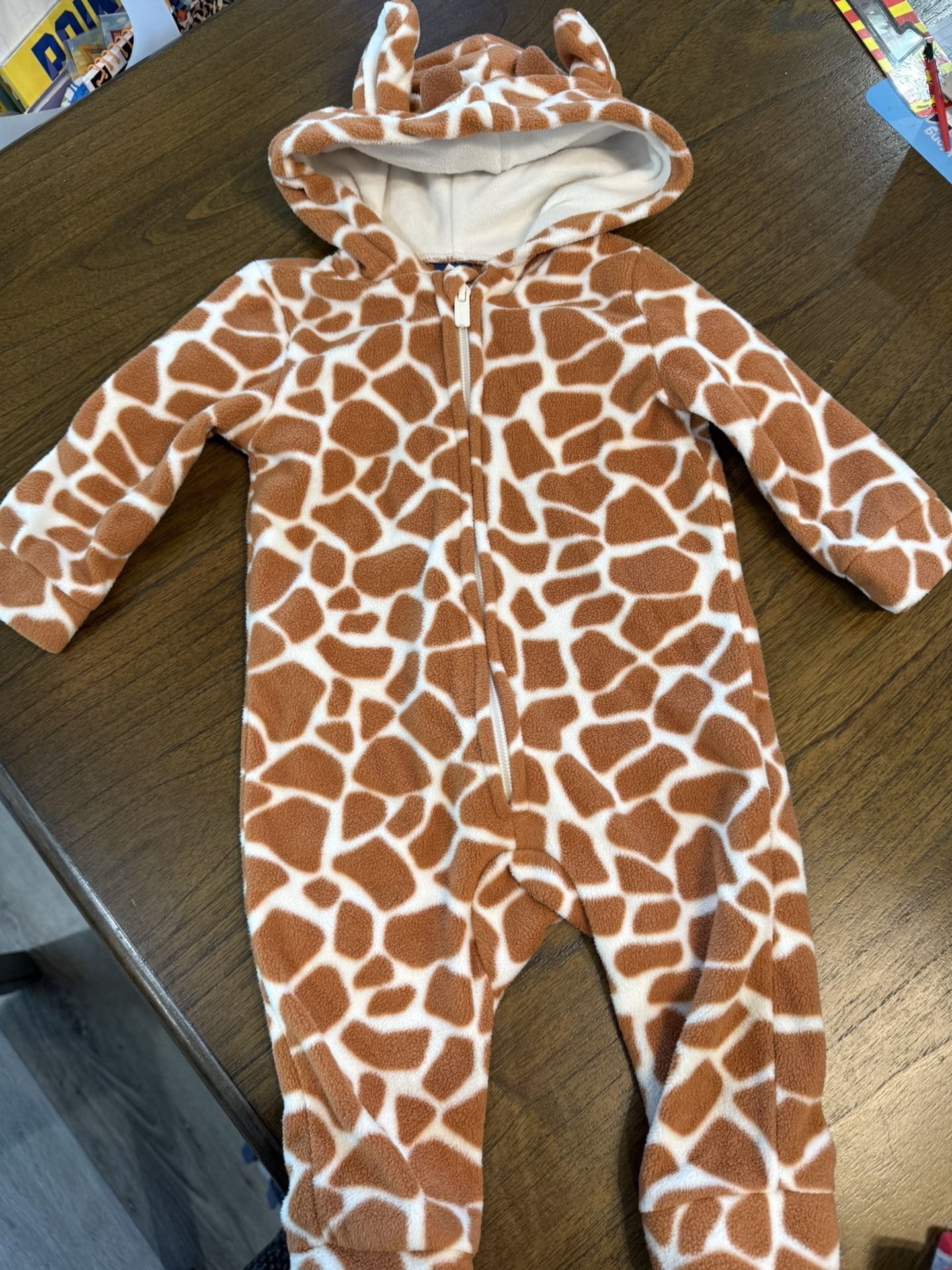 Giraffe Print Hooded Fleece Sleeper 6-9 Month 