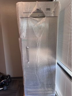 Kelvinator commercial refrigerator