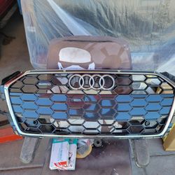Audi A4 Grill 