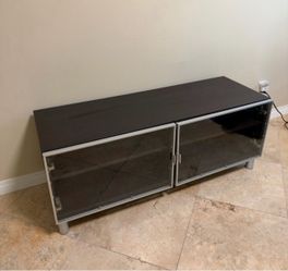 Modern TV Stand / Entertainment Center with Glass Doors – FREE