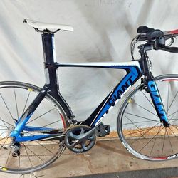 Giant Trinity Aero Bike