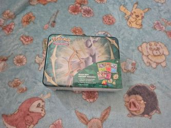 Pokemon Spring 2022 Collector Chest