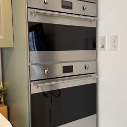 Smeg Built-In Double Oven & Microwave Set – Stainless Steel