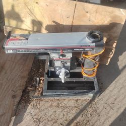 Craftsman 10inch  Radial Saw And Stand 