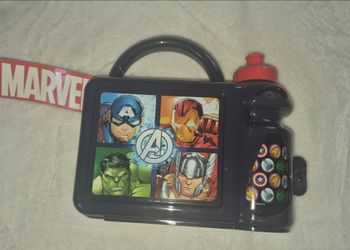 Avengers Lunchbox & Water Bottle Set