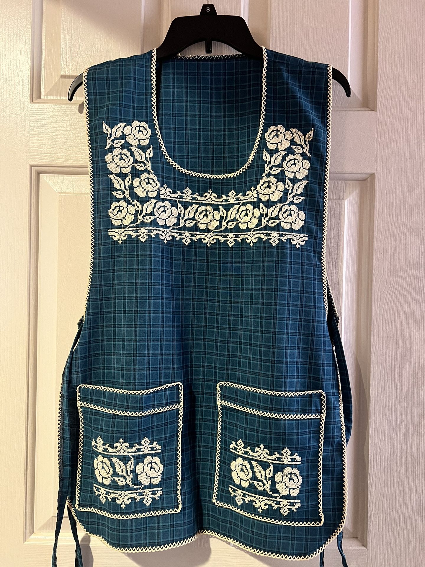 Mexican Apron 