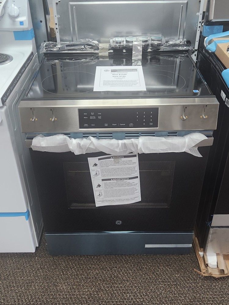 30 in. 5 Burner Element Slide-In Electric Range in Stainless Steel with Crisp Mode
