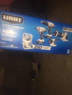 4 tool combo kit. 200 piece accessory kit included.