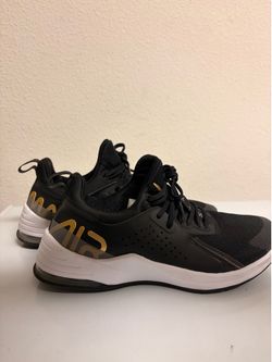 Women Nike Shoes Size 8.5