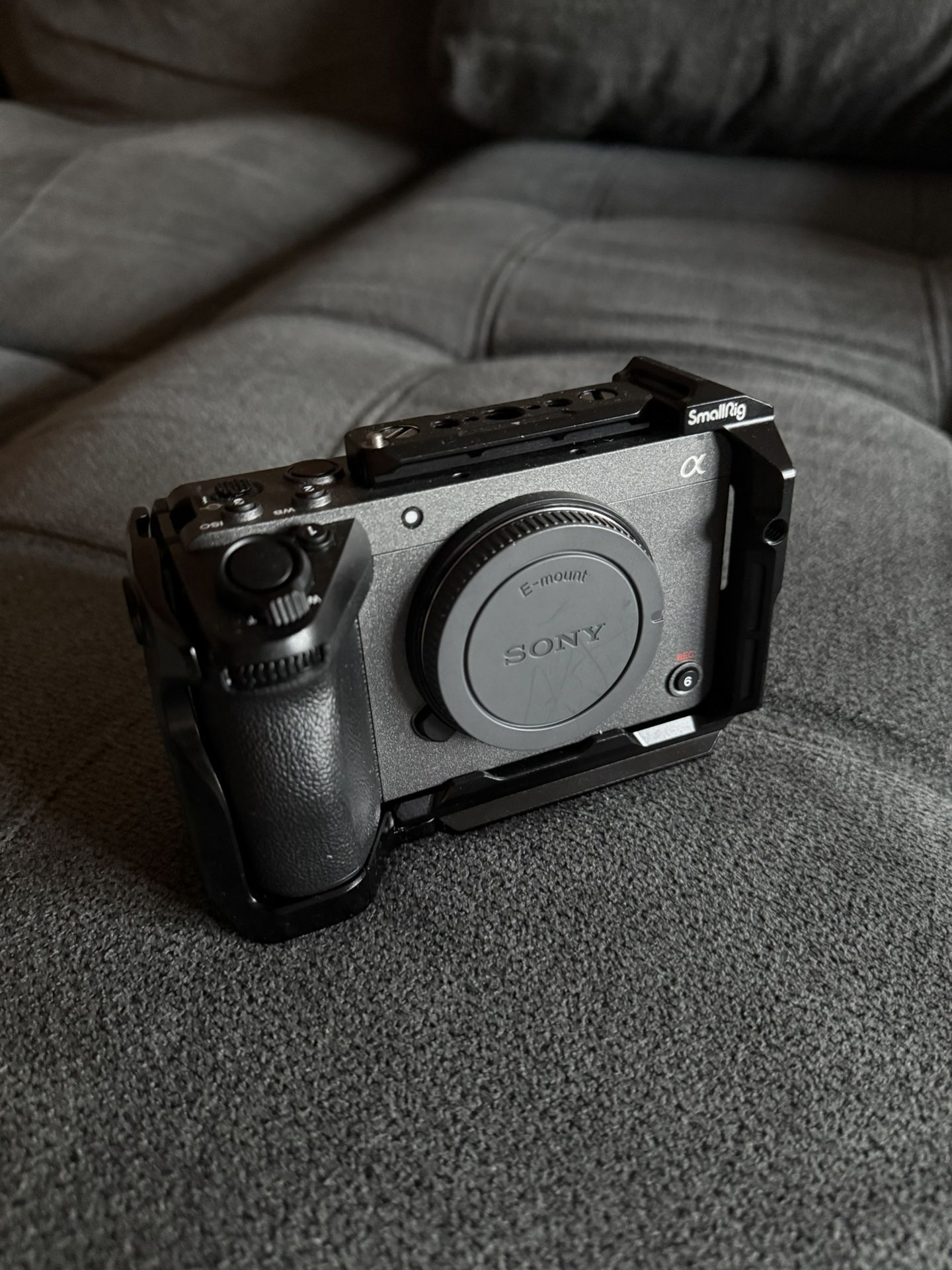 Sony fx30 with small rig cage 